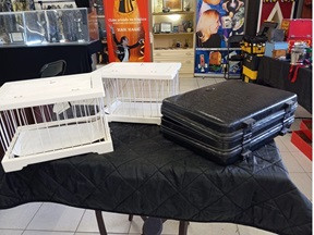 Aparição de 2 gaiolas na mala 